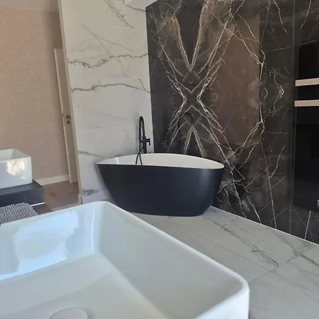 8 Personnes Piscine Villa Widensolen